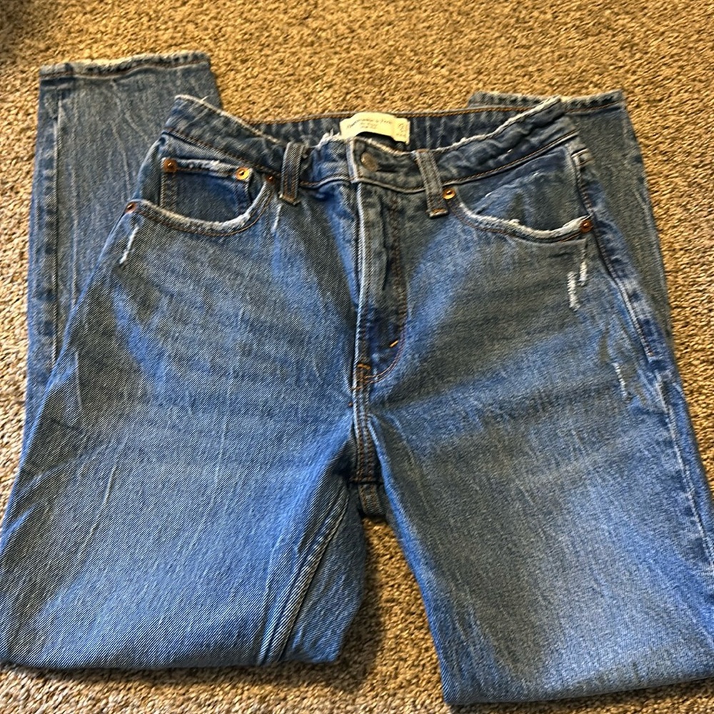 Abercrombie &fitch curve love jeans size 25/0 short